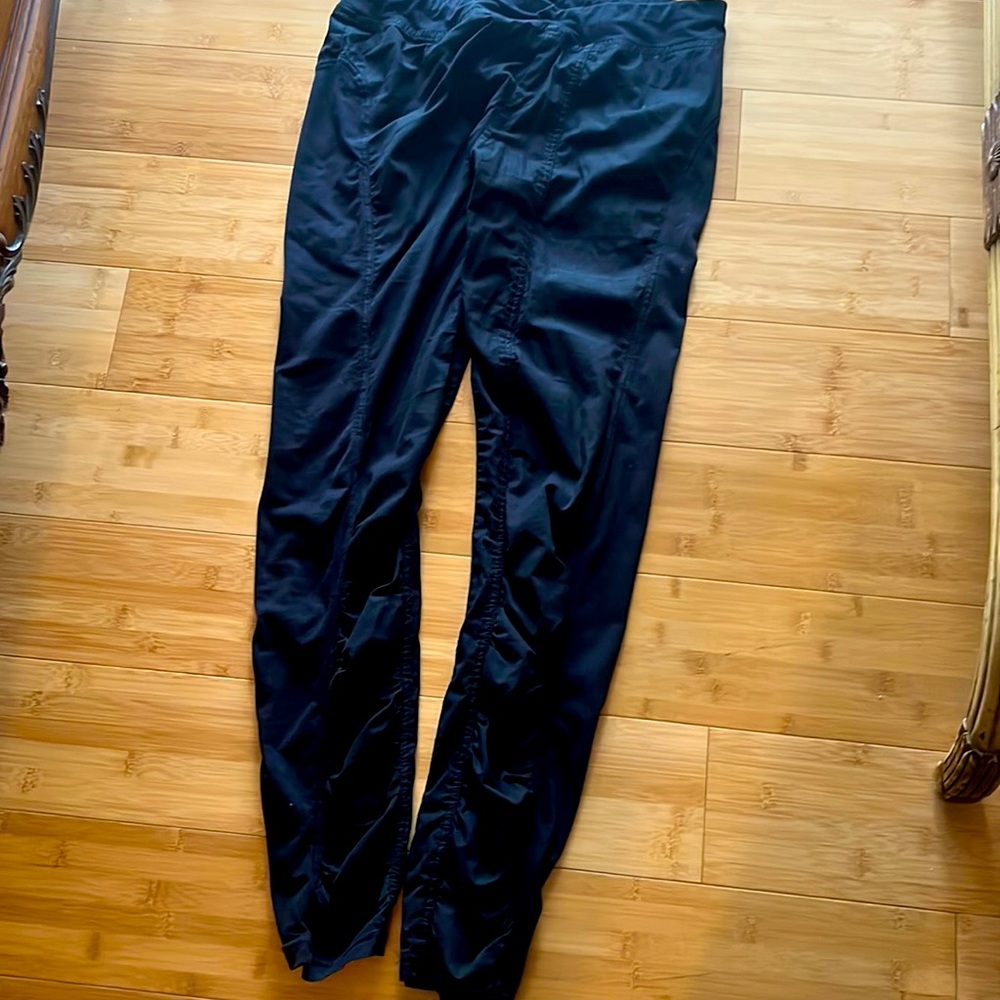 Wearable, cotton leggings